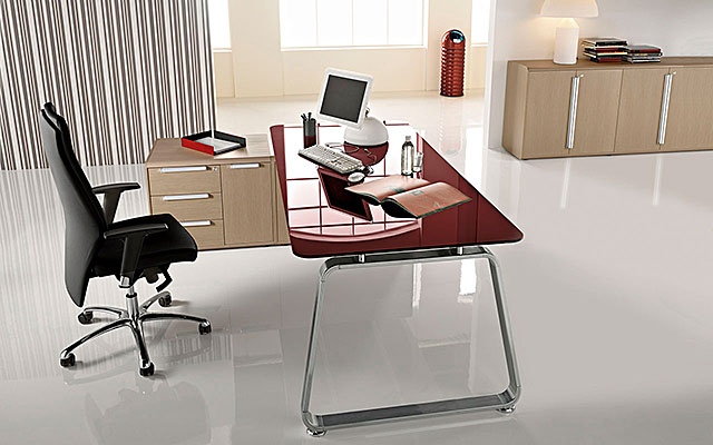 Office furniture realization Made in Italy